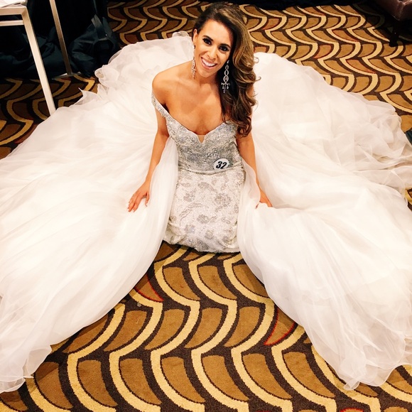 Custom Sherri Hill Pageant Gown - Picture 6 of 6